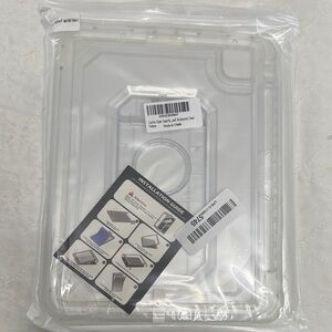 Clear iPad Case with Installation Guide